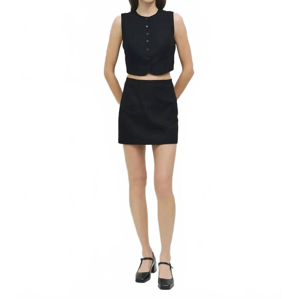 NEW MOD REF silvy mini skirt in black